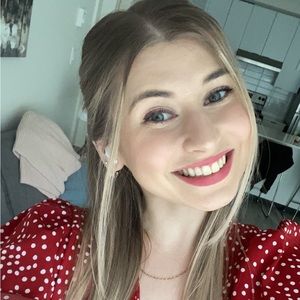 Meet your Posher, Rachel